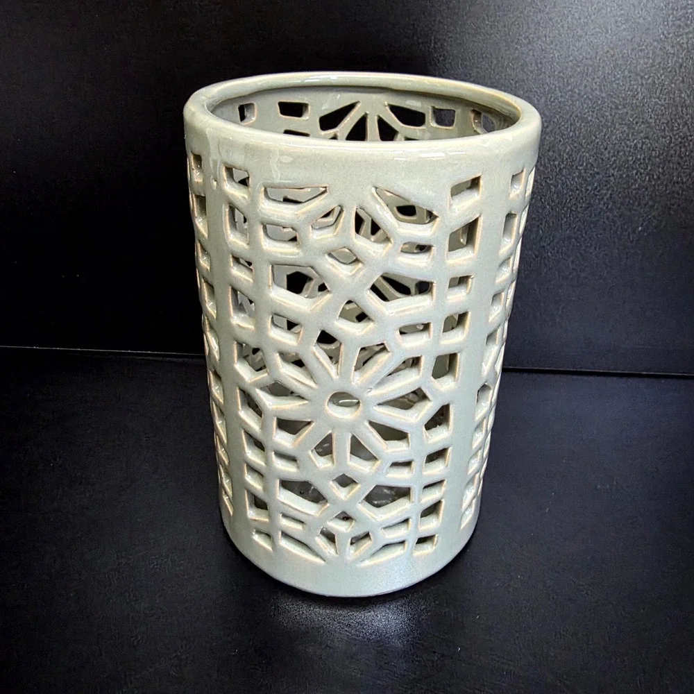 Unbranded Lattice Vase Sage Green Ceramic Geometric Cutout Decor 6.5in Starburst